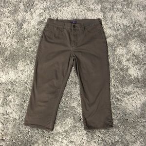 NYDJ Olive Green Size 10 Capris